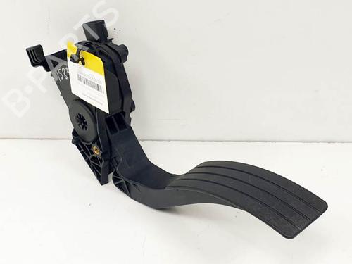 Pedal RENAULT CLIO IV (BH_) 1.5 dCi 75 (75 hp) 25121470