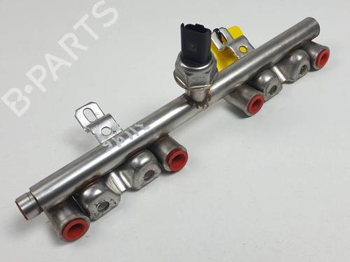 Used Injection rail PEUGEOT 308 CC (4B_) 1.6 16V (156 hp) 30166845