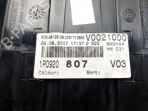 Instrument cluster SEAT LEON (1P1) 1.6 | BP27729777C47 