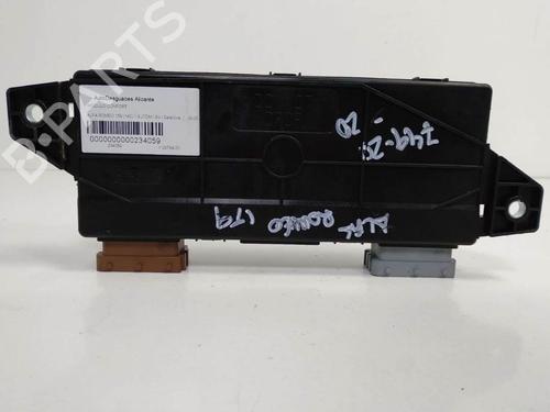 Used Electronic module Electronic module ALFA ROMEO 159 (939_) 1.9 JTDM 16V (939AXC1B, 939AXC12) (150 hp) 6858317 6858317