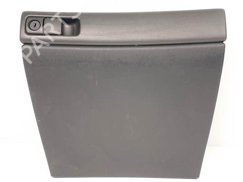 Used Glove box Glove box 18336303 18336303