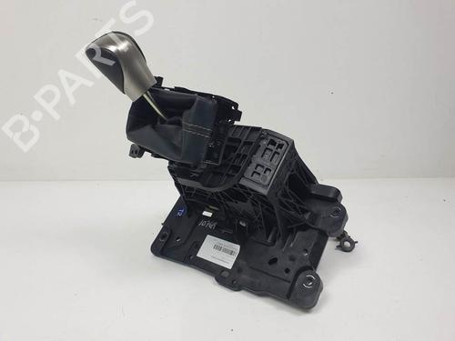 Used Gear lever Gear lever LEXUS IS III (_E3_) 250 (GSE30_, GSE30R) (208 hp) 12370600 12370600