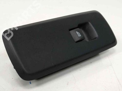 Used Right rear window switch Right rear window switch LAND ROVER RANGE ROVER SPORT I (L320) 3.0 D 4x4 (245 hp) 8120940 8120940