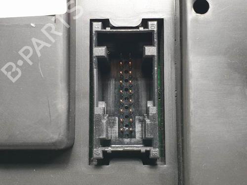 Instrument cluster BMW 3 (E90) 316 i | BP12470944C47 