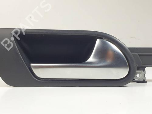 Used Front right interior door handle VW GOLF V Variant (1K5) 1.9 TDI (105 hp) 29989921