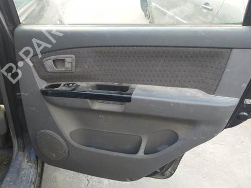 Scheinwerfer links KIA CARENS II MPV (FJ) 1.6 | BP25255963C28 