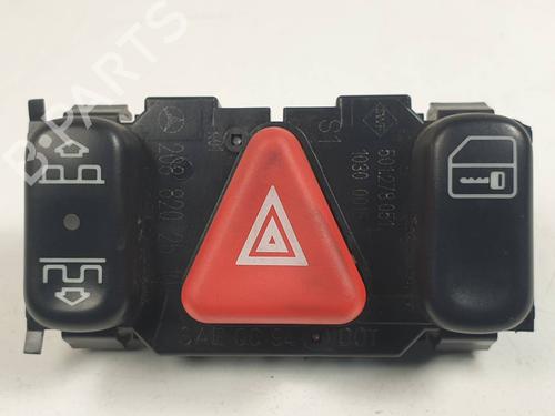 Used Warning switch Warning switch MERCEDES-BENZ CLK Convertible (A208) CLK 230 Kompressor (208.447) (193 hp) 30998281 30998281
