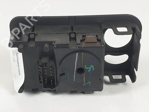 Headlight switch CHRYSLER VOYAGER IV (RG, RS) 2.5 CRD | BP13383106I24 