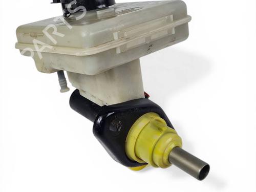 Used Brake master cylinder Brake master cylinder LAND ROVER DISCOVERY II (L318) 2.5 Td5 4x4 (139 hp) 34515876 34515876
