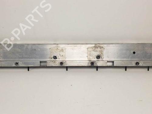 Used Front bumper reinforcement Front bumper reinforcement 25286270 25286270