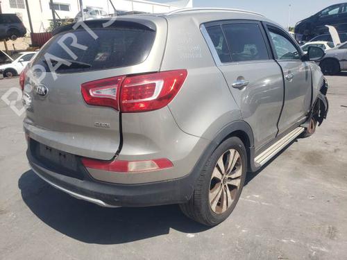 Engine control unit (ECU) KIA SPORTAGE III (SL) 2.0 CRDi AWD | BP28106456M57 
