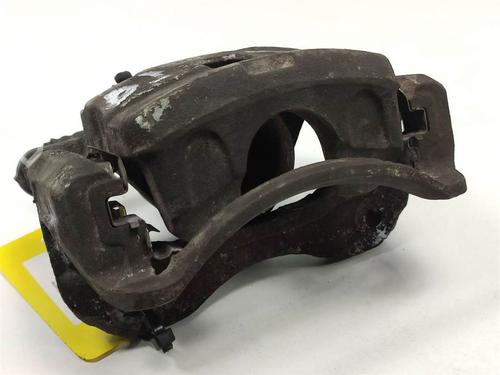 Used Left front brake caliper Left front brake caliper MITSUBISHI GALLOPER (JK-01) [1998-2003] 12445357 12445357