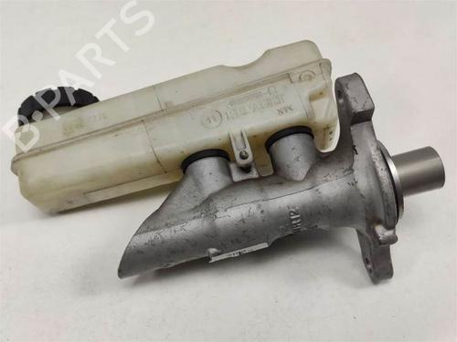 Brake master cylinder RENAULT MEGANE III Grandtour (KZ0/1) 2.0 dCi (KZ0Y) | BP9807353M77 