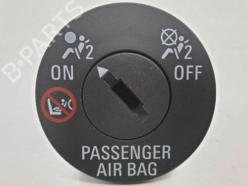 Used Switch Switch CHEVROLET CRUZE Hatchback (J305) 1.6 (124 hp) 7183728 7183728