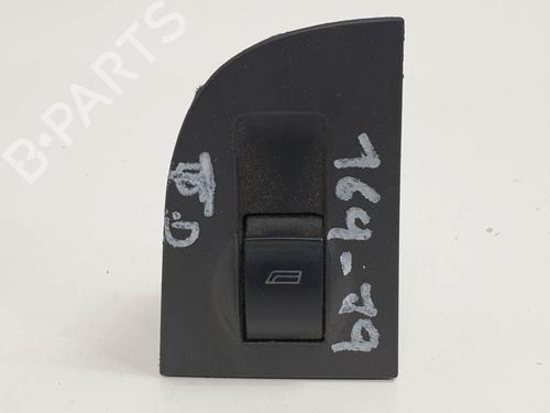 Used Right rear window switch Right rear window switch AUDI A6 C5 (4B2, 4B4) 2.4 (165 hp) 6840391 6840391