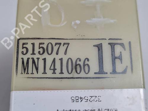 Left front window switch MITSUBISHI GRANDIS (NA_W) 2.0 DI-D (NA8W) | BP29849925I27