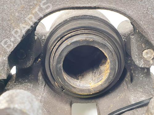 Left rear brake caliper BMW 3 (E90) 320 d | BP24934413M107 - Image 4