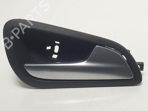 Used Rear right interior door handle Rear right interior door handle FORD FOCUS III Turnier 1.6 TDCi (95 hp) 15826777 15826777