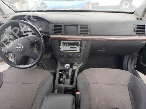 Oliekøler OPEL VECTRA C (Z02) 2.2 DTI 16V (F69) | BP13956930M33 