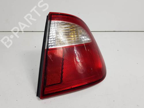 Used Right taillight Right taillight SEAT CORDOBA (6K2) 1.4 (60 hp) 8910052 8910052
