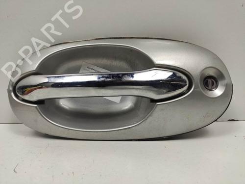 Used Front right exterior door handle Front right exterior door handle 11429539 11429539