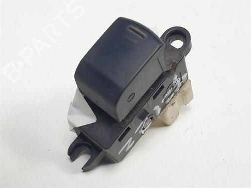 Used Left front window switch Left front window switch NISSAN MICRA III (K12) 1.2 16V (80 hp) 10729372 10729372