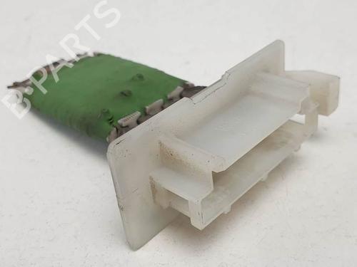Used Heater resistor Heater resistor MERCEDES-BENZ VANEO (414) 1.7 CDI (414.700) (75 hp) 19775167 19775167