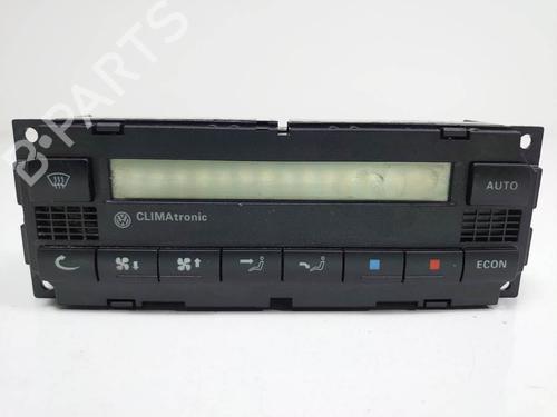 Used Climate control Climate control VW BORA I (1J2) 1.9 TDI (130 hp) 8223225 8223225