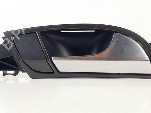 Højre bagtil invendig håndtag Højre bagtil invendig håndtag AUDI Q7 (4LB) 3.0 TDI quattro (240 hp) 17661446 17661446