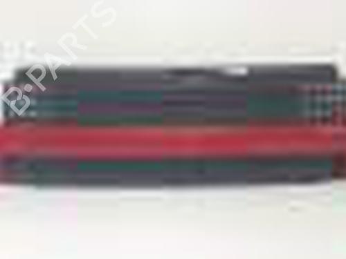 Used Grille VW TRANSPORTER T4 Van (70A, 70H, 7DA, 7DH) 2.5 TDI (102 hp) 25289529