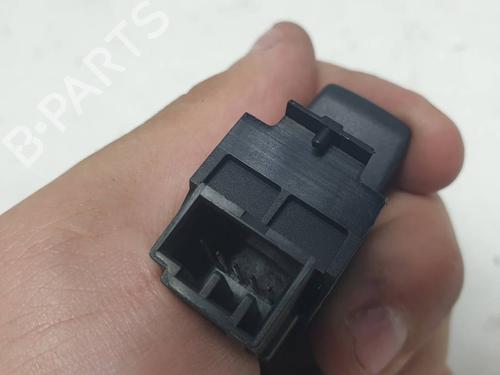 Right front window switch LAND ROVER FREELANDER 2 (L359) 2.2 TD4 4x4 | BP38480547I26 - Image 4