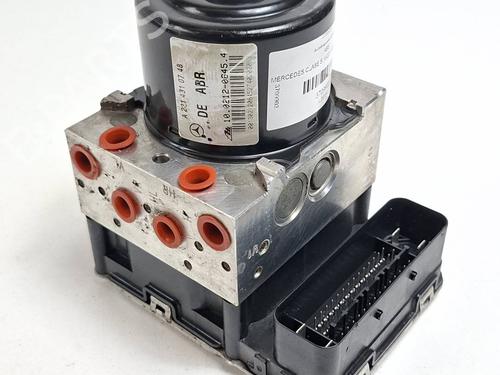 abs-pump-mercedes-benz-s-class-w221-v221-2005-2006-2007-2008-2009-2010-2011-2012-2013-39916491 main image
