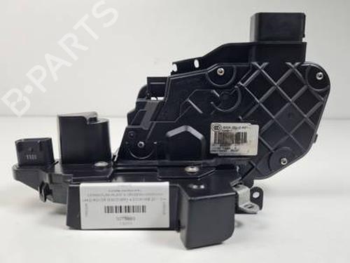Rear right lock LAND ROVER DISCOVERY IV (L319) 3.0 SDV6 4x4 | BP30292329C99 