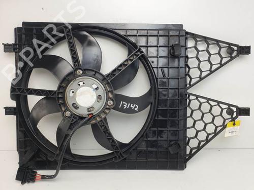 Køleventilator elektrisk SKODA FABIA II Combi (545) 1.2 TSI (105 hp) 24932398