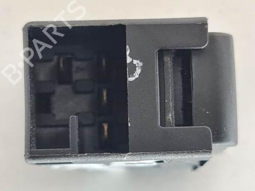 Right rear window switch VW PASSAT B5 (3B2) 1.9 TDI | BP6882198I28 