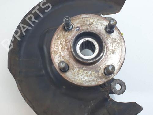 Used Right front steering knuckle Right front steering knuckle TOYOTA COROLLA Liftback (_E11_) 1.4 (ZZE111_, ZZE111R) (97 hp) 25706985 25706985