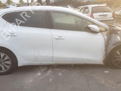 Warning switch KIA CEE'D (JD) 1.0 T-GDI | BP30313347I22 - Image 19