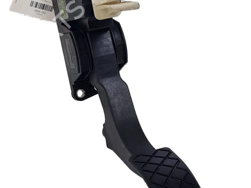 Pedal Pedal VW GOLF IV (1J1) 1.9 TDI (115 hp) 37018815 37018815