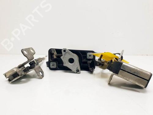 rear-right-lock-peugeot-bipper-aa_-14-hdi-2242453-2008-16680395 main image