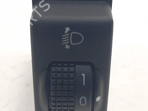 Interruttore luci Interruttore luci NISSAN QASHQAI I (J10, NJ10) 1.5 dCi (110 hp) 34513793 34513793