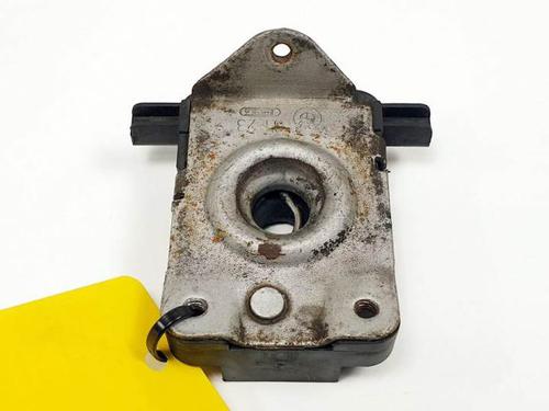 Used Hood lock BMW 3 (E46) 320 d (136 hp) 19500013