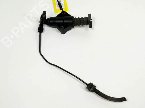 Used Clutch slave cylinder SEAT LEON (1M1) 1.6 16 V (105 hp) 13954288