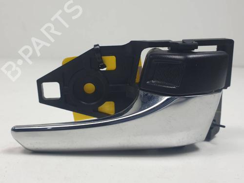 Used Rear right interior door handle Rear right interior door handle TOYOTA HILUX VIII Pickup (_N1_) 2.4 D (GUN112_, GUN122_, GUN135_, GUN120_, GUN135R,... (150 hp) 40176124 40176124
