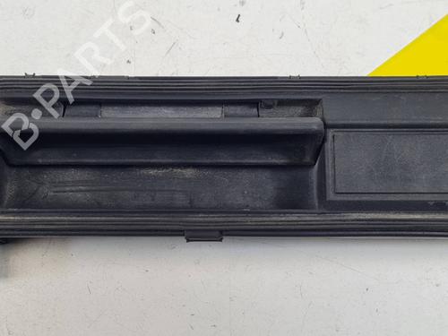 Trunk håndtak Trunk håndtak MERCEDES-BENZ M-CLASS (W164) ML 350 4-matic (164.186) (272 hp) 37628872 37628872