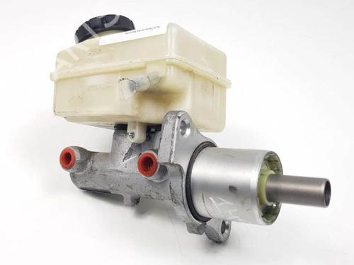 Used Brake master cylinder MERCEDES-BENZ B-CLASS Sports Tourer (W245) B 180 CDI (245.207) (109 hp) 18906888