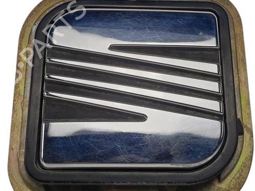 Used Tailgate handle Tailgate handle SEAT IBIZA II (6K1) 1.4 i (60 hp) 19790130 19790130