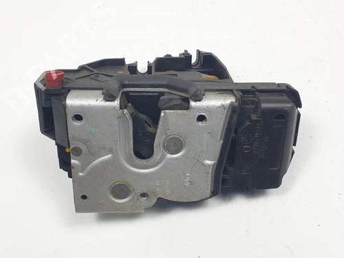 Højre bagtil lås SAAB 9-5 (YS3E) 1.9 TiD (150 hp) 25138181