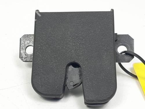 Used Tailgate lock Tailgate lock VW GOLF IV (1J1) 1.9 TDI (90 hp) 13415500 13415500