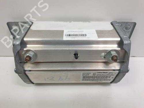 Airbag passager BMW 1 (E87) 118 d (143 hp) 10094634