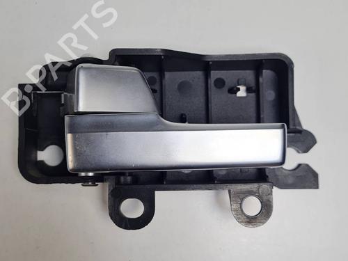 Maniglia interna anteriore sinistra Maniglia interna anteriore sinistra FORD FOCUS C-MAX (DM2) 2.0 TDCi (136 hp) 37229981 37229981